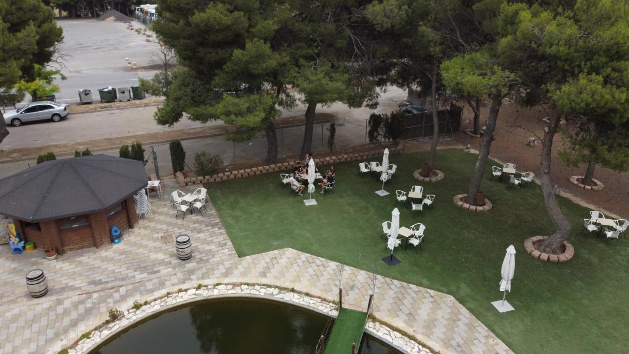 Hotel El Cisne Zaragoza Exterior photo